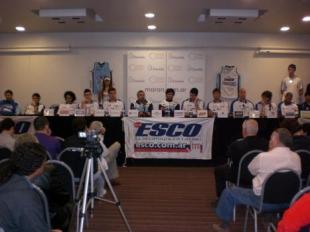 Sionista present� su plantel