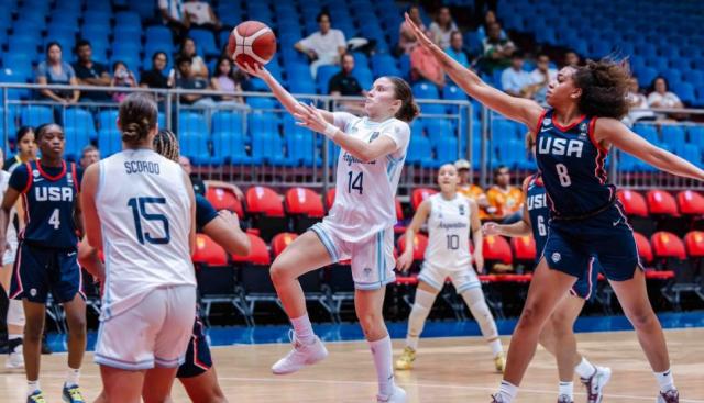 La U18 Femenina cay� ante Estados Unidos en su estreno en la AmeriCup
