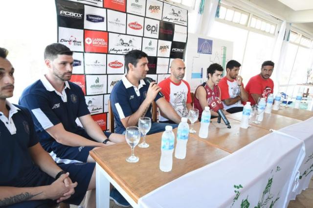 El cl�sico empez� en la playa