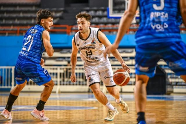 Sur: Uni�n fabric� su segunda victoria