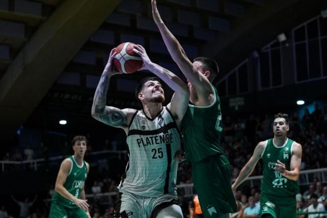 Volvi� el marr�n