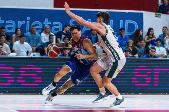 Gimnasia golpe� primero